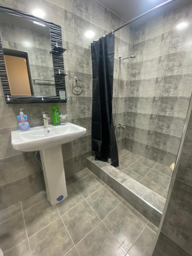 2 Cosy Apartment In Townhouse Near Airport Evn Geghanist  Exteriér fotografie